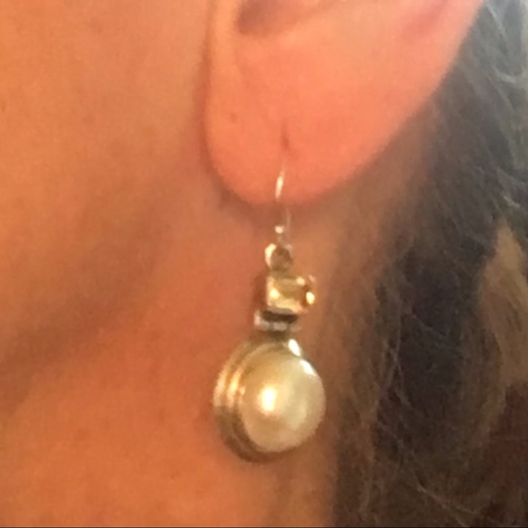 Mobe Pearl Drop Earrings in Sterling Silver - Picture 5 of 5